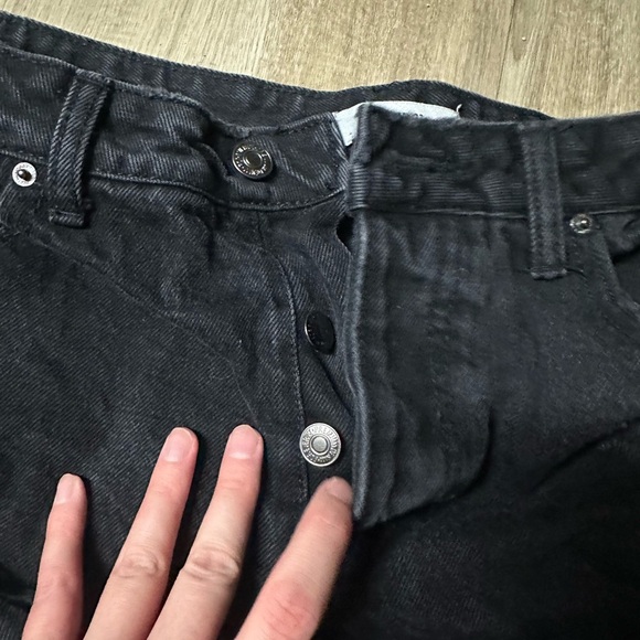 Forever 21 Black Distressed Denim Shorts High Waist Size 29 - Picture 3 of 5